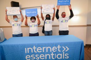 Illinois Digital Equity Tour Commemorates 10th Anniversary of Comcast’s Internet Essentials Program