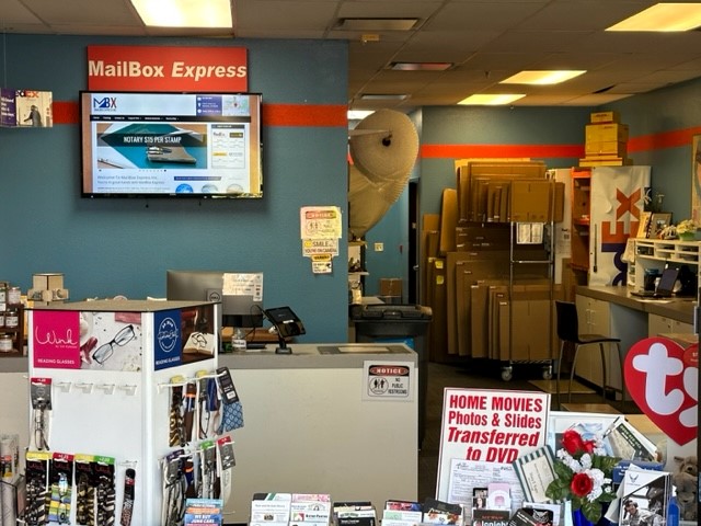 Inside the Mailbox Express store
