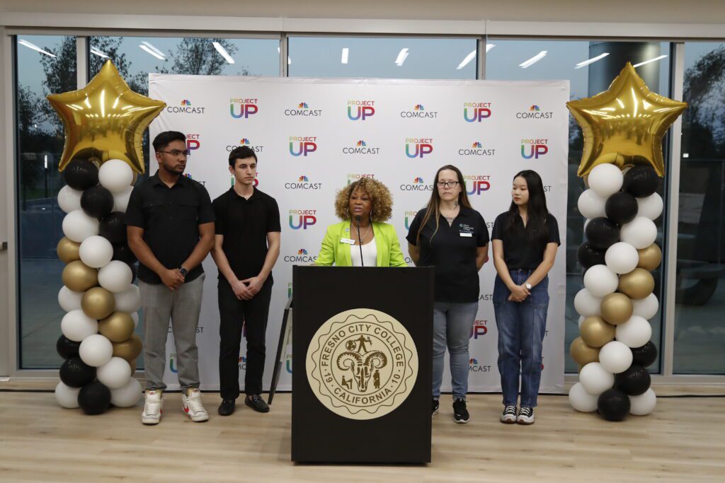 Comcast Calif. Central Valley Scholarship reception at Fresno City College in Fresno, CA, Wednesday, Oct. 18, 2023. (AP Photo/Gary Kazanjian)