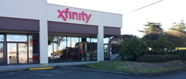 exterior of the new xfinity store in Everett