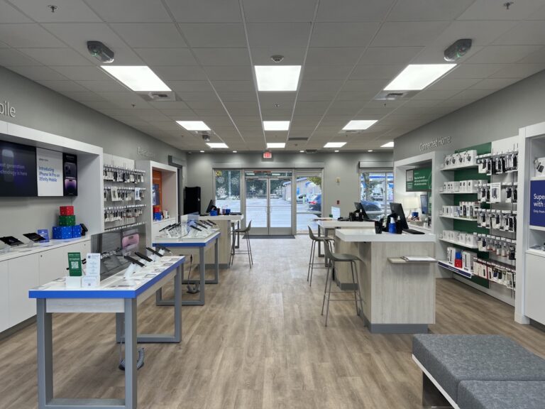 Comcast Opens New Xfinity Store in Lacey Comcast Washington
