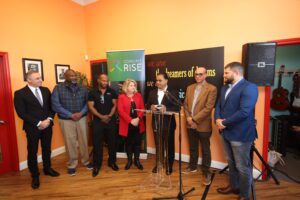 Comcast, Fort Bend County Judge KP George announce Recipients of Comcast RISE Investment Fund