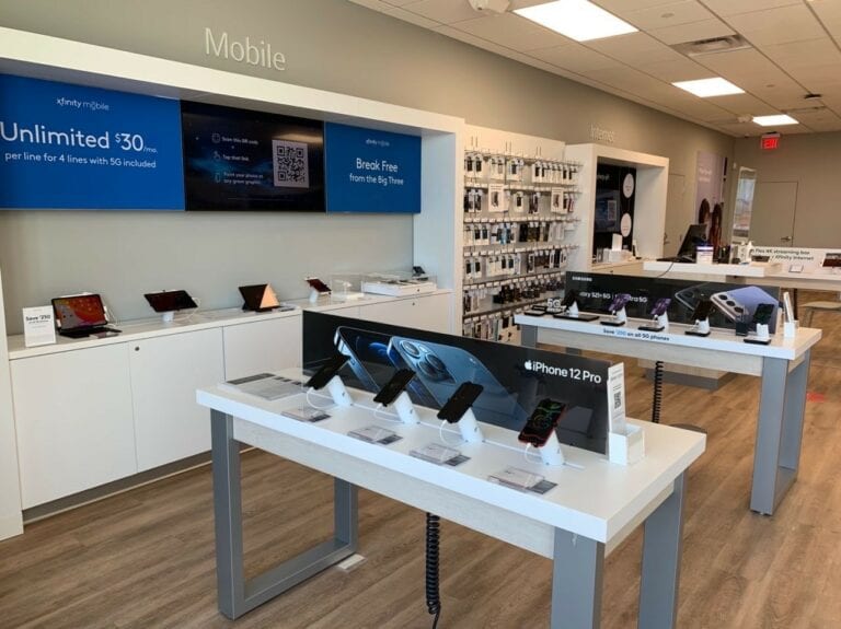 Comcast Opens New Twin Cities Xfinity Store in West St. Paul Comcast