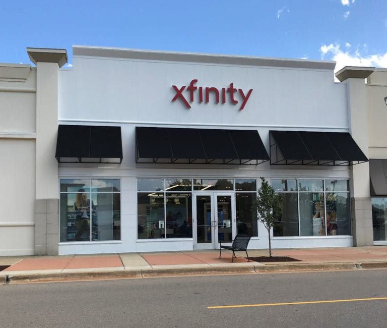 1110Lansing_Xfinity_Store_Exterior836872b305bb4d77ab29ab2760b5b314