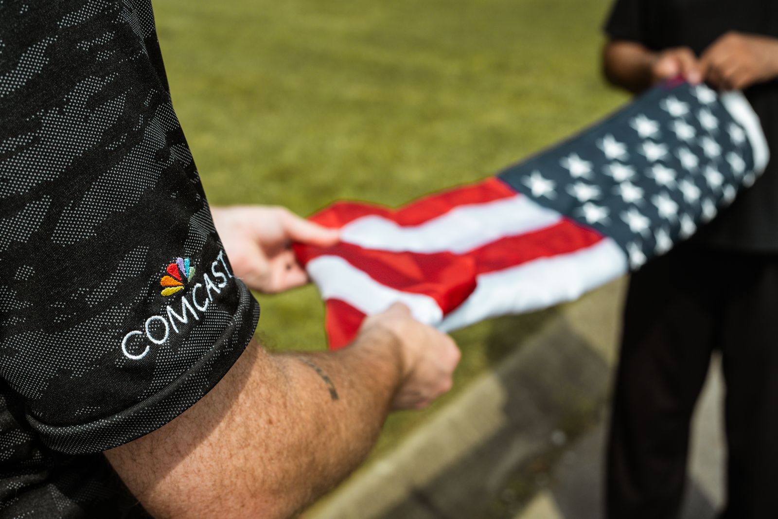 Comcast Military Veterans Launch Flag Replacement Program in Tupelo