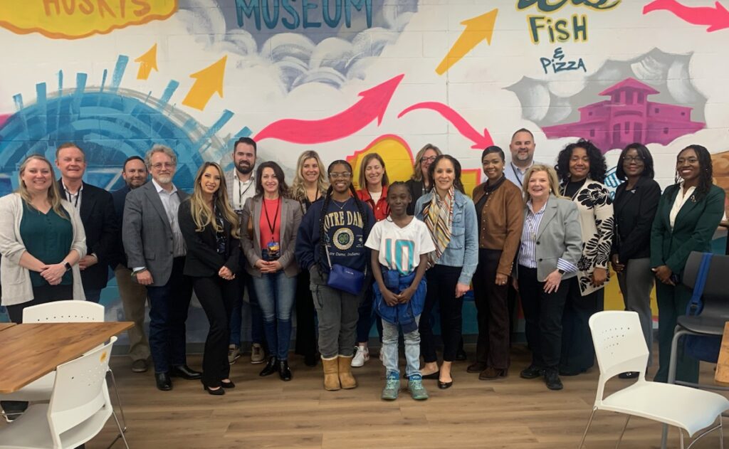 Comcast visits Boys & Girls Club of Middle Tennessee to learn more about their Lift Zone location and how they engage with the community to foster digital literacy.