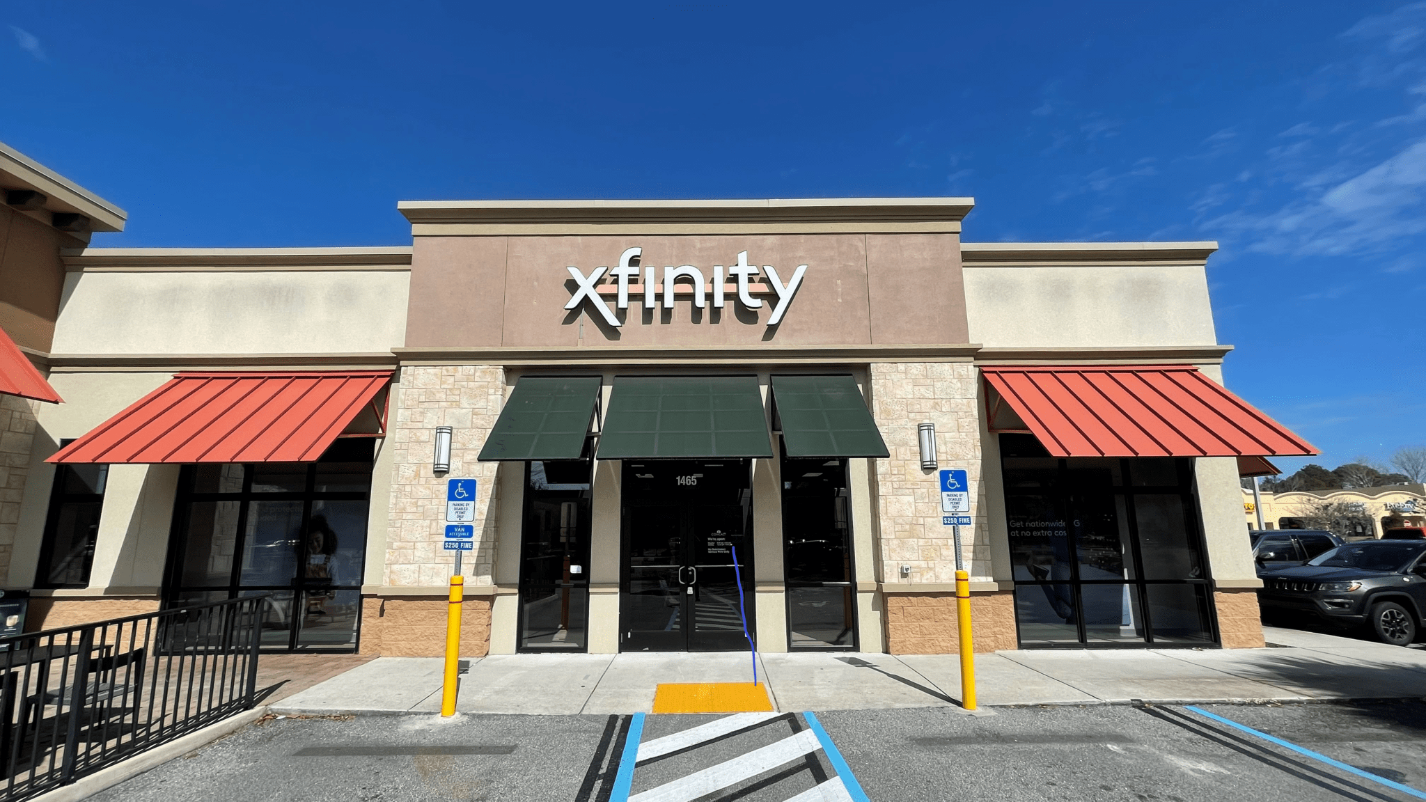 Comcast Opens First Xfinity Store in Nassau County