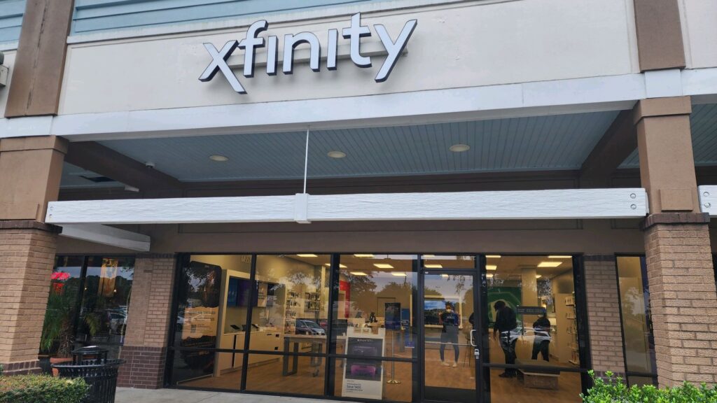 Comcast Opens First Xfinity Store in Brunswick Comcast Florida