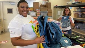 Comcast Employees Help Palm Beach County Students Get Ready to Head Back to Class