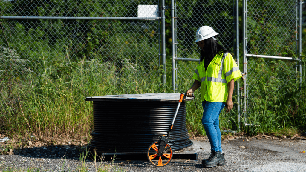 Comcast Partners with Gov. Justice to connect 2,100+ unserved West
