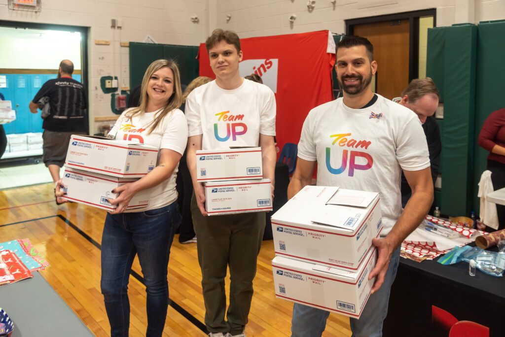 Comcast at Boxes to Boots packing event