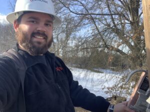 technician in hardhat