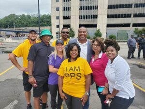 Mayor of Pittsburgh with group of people
